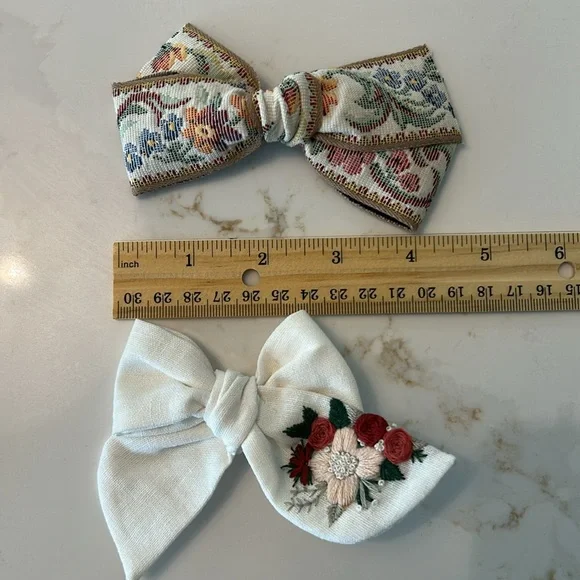 Bows - Picture 10 of 11